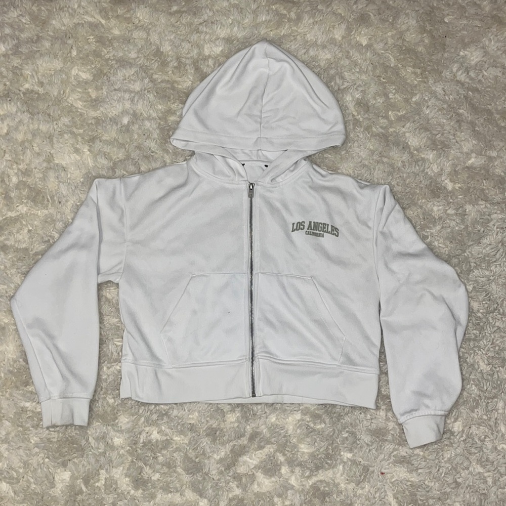 Lightweight zip up hoodie that says ‘Los Angeles’